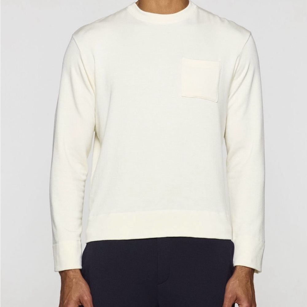 BLEUSALT men’s Long Sleeve Crew with Pocket. New with tags!